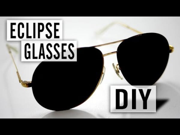 How to Make Your Own Solar Eclipse Glasses #DIY #eclipse #glasses