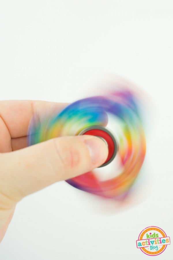 How To Make a Fidget Spinner #DIY #toys #crafts