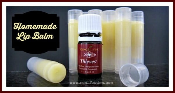 Homemade Lip Balm #DIY #crafts #lipbalm