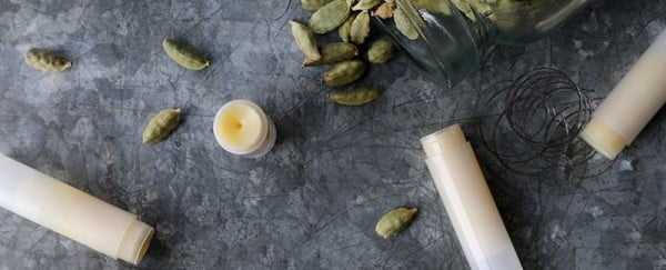 Ginger Cookie DIY Lip Balm Recipe #DIY #crafts #lipbalm