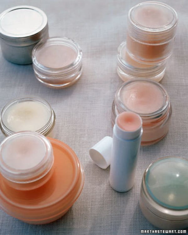Homemade Lip Balm #DIY #crafts #lipbalm