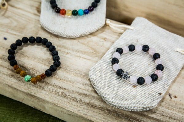 DIY Aromatherapy Bracelet #DIY #crafts #jewelry