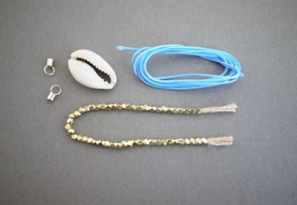 DIY Shell Bracelet From Honestly WTF #DIY #crafts #jewelry