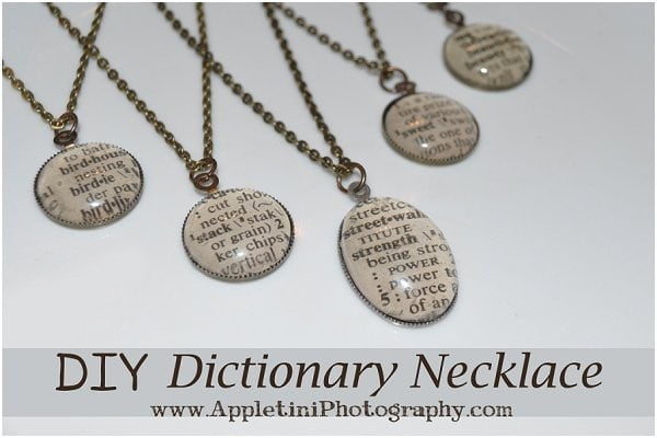 DIY Dictionary Necklace #DIY #crafts #jewelry #necklace