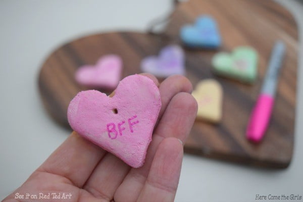 DIY Conversation Hearts Necklace #DIY #crafts #jewelry #necklace