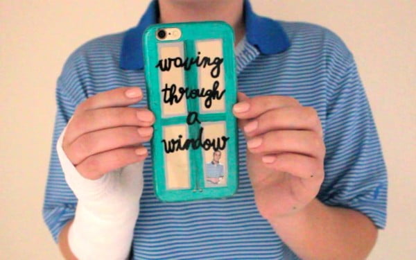 'Dear Evan Hansen' DIY Phone Case To Indulge The Crafty Theatre Nerd #DIY #craft