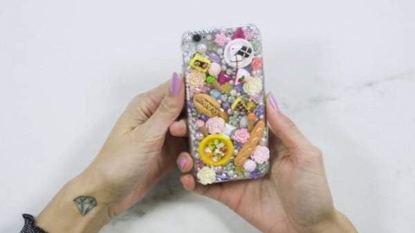 DIY personalized bling phone case #DIY #craft