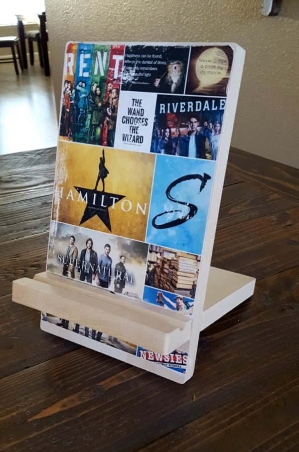 Wooden Phone Stand Tutorial #DIY #crafts
