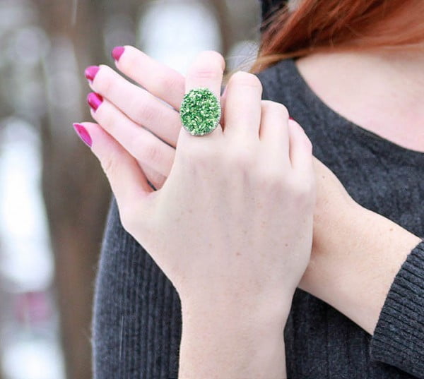DIY Faux Druzy Cocktail Ring #DIY #jewelry #ring #crafts