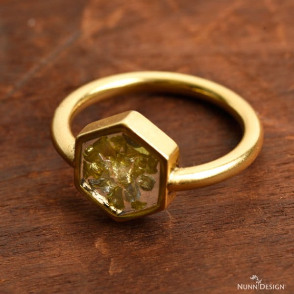 Create Resin Filled Open Back Bezel Rings Tutorial #DIY #jewelry #ring #crafts