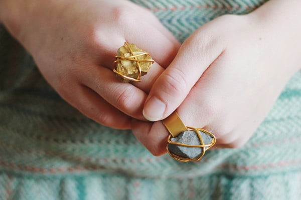 Golden Stone Ring. #DIY #jewelry #ring #crafts