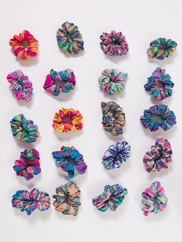 DIY hair scrunchie #DIY #crafts #beauty #scrunchie #hairstyle #style