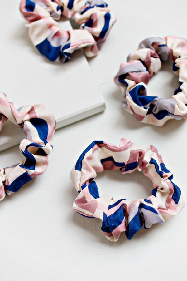UPCYCLING DIY #DIY #crafts #beauty #scrunchie #hairstyle #style