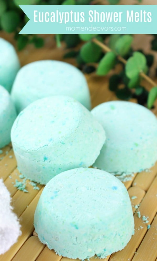 DIY Eucalyptus Shower Steamer Melts #DIY #crafts #beauty #bathroom