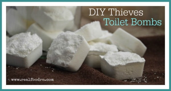 DIY Thieves Toilet Bombs #DIY #bathroom #cleaning #fizzies #toiletbombs #crafts
