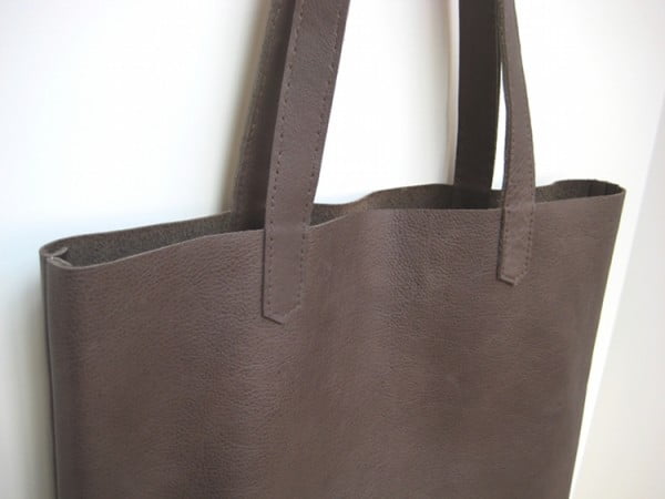 Simple Leather Tote Bag #DIY #craft #totebag