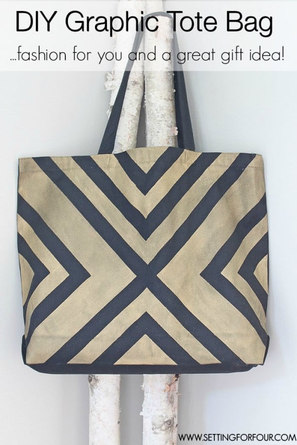 DIY Tote Bag with Black and Gold Graphic Pattern #DIY #craft #totebag