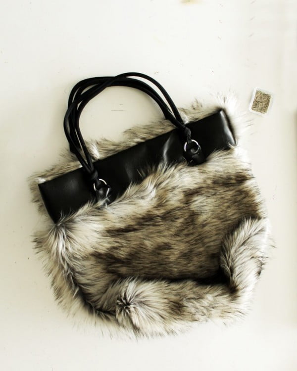 DIY Reversible Fur And Leather Easy Tote Bag Pattern #DIY #craft #totebag