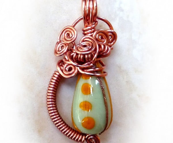 Wire Wrapped Bead Pendant #DIY #crafts #jewelry