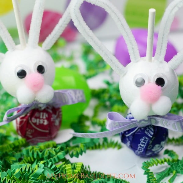 Easter Bunny Suckers #Easter #DIY #crafts