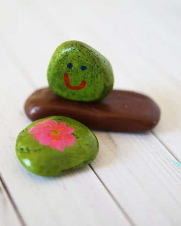 DIY Pet Rocks #DIY #craft #toys #petrock