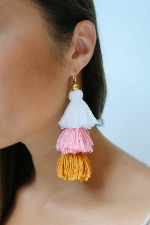DIY Tassel Earrings #DIY #jewelry #earrings #crafts