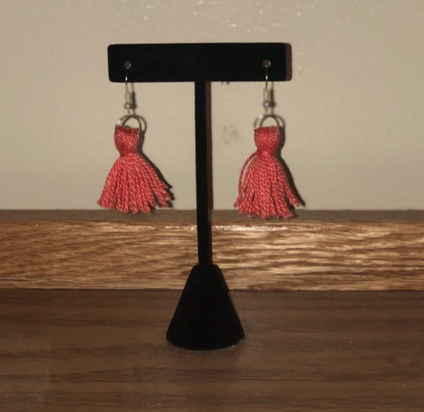DIY Tassel Earrings #DIY #jewelry #earrings #crafts