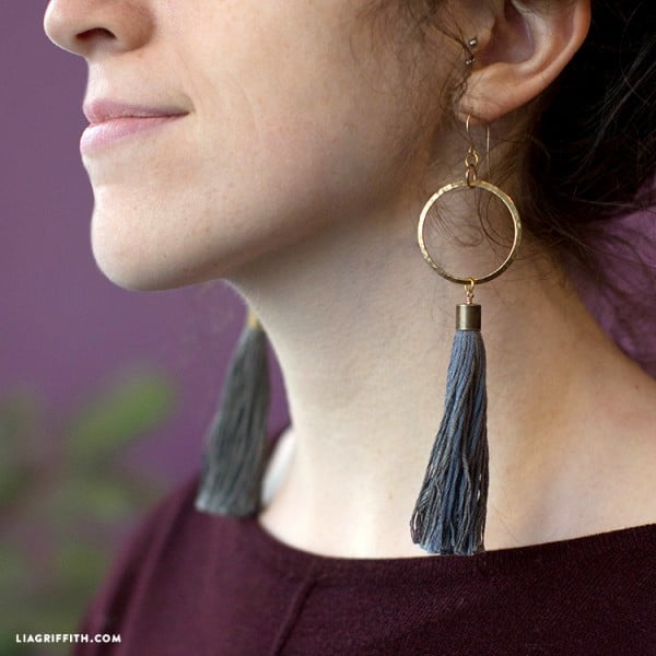 DIY Tassel Earrings #DIY #jewelry #earrings #crafts