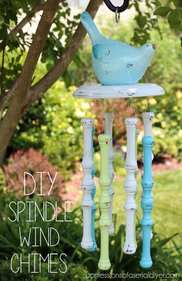 Spindle Wind Chimes #DIY #crafts #windchimes