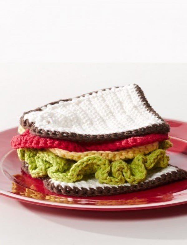 DIY Crocheted Sandwich Pattern #crochet #crochetpattern #DIY #craft