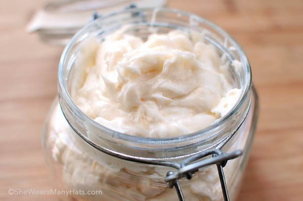 Homemade Body Butter #DIY #beauty #craft #bodybutter