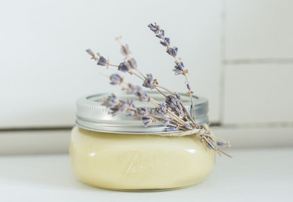 DIY All Natural Whipped Body Butter #DIY #beauty #craft #bodybutter