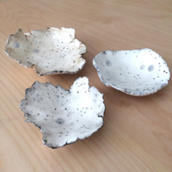 Beautiful DIY Bowls #DIY #clay #dish #trinket
