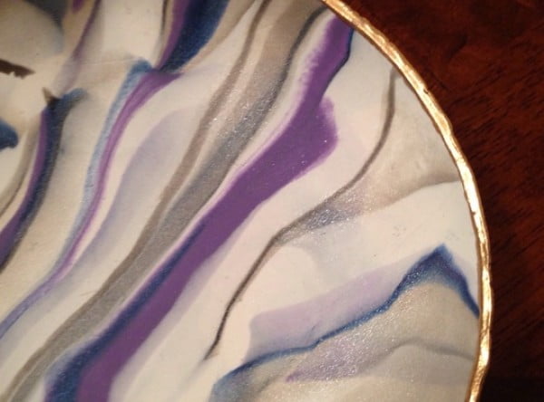 How to Make a Marbled Clay Jewelry Dish #DIY #clay #dish #trinket