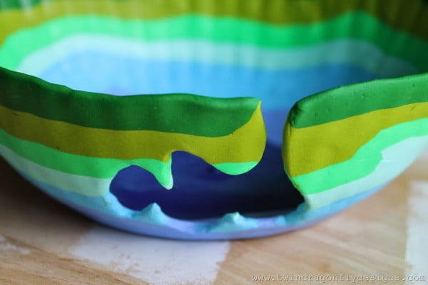 How to make a yarn bowl with polymer clay » Dragonfly Designs #DIY #clay #dish #trinket