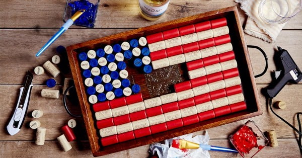 Honor Flag Day with this DIY Wine Cork Project #DIY #craft #winecork