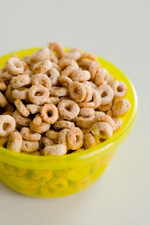 Homemade Frosted Cheerios in Three Minutes