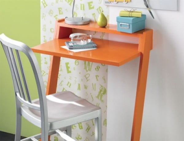DIY Mini Laptop Desk