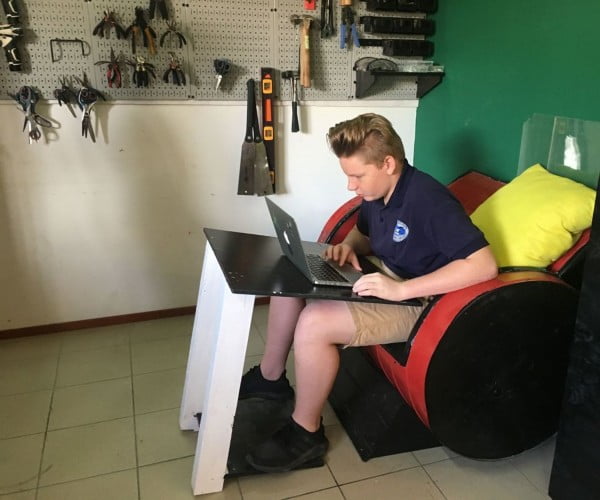 The Laptop Stand