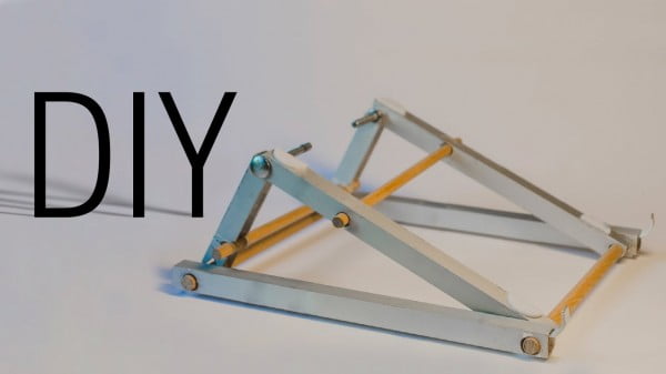 DIY Minimal Laptop Stand