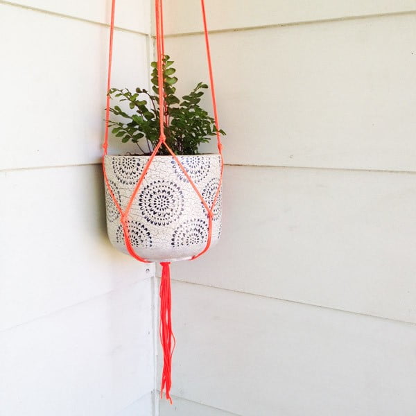 DIY: Macramé Pot Plant Hanger