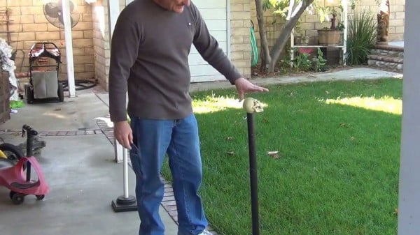 How to build Stanchions, Barricades, Barries