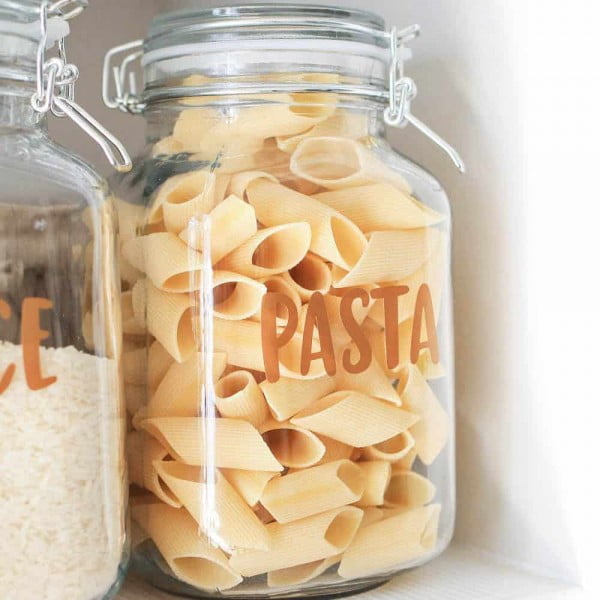 How to Make Pantry Label Decals and Stickers